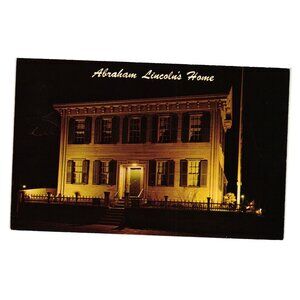 Vintage Postcard Abraham Lincolns Home Night Springfield IL Historic Landmark